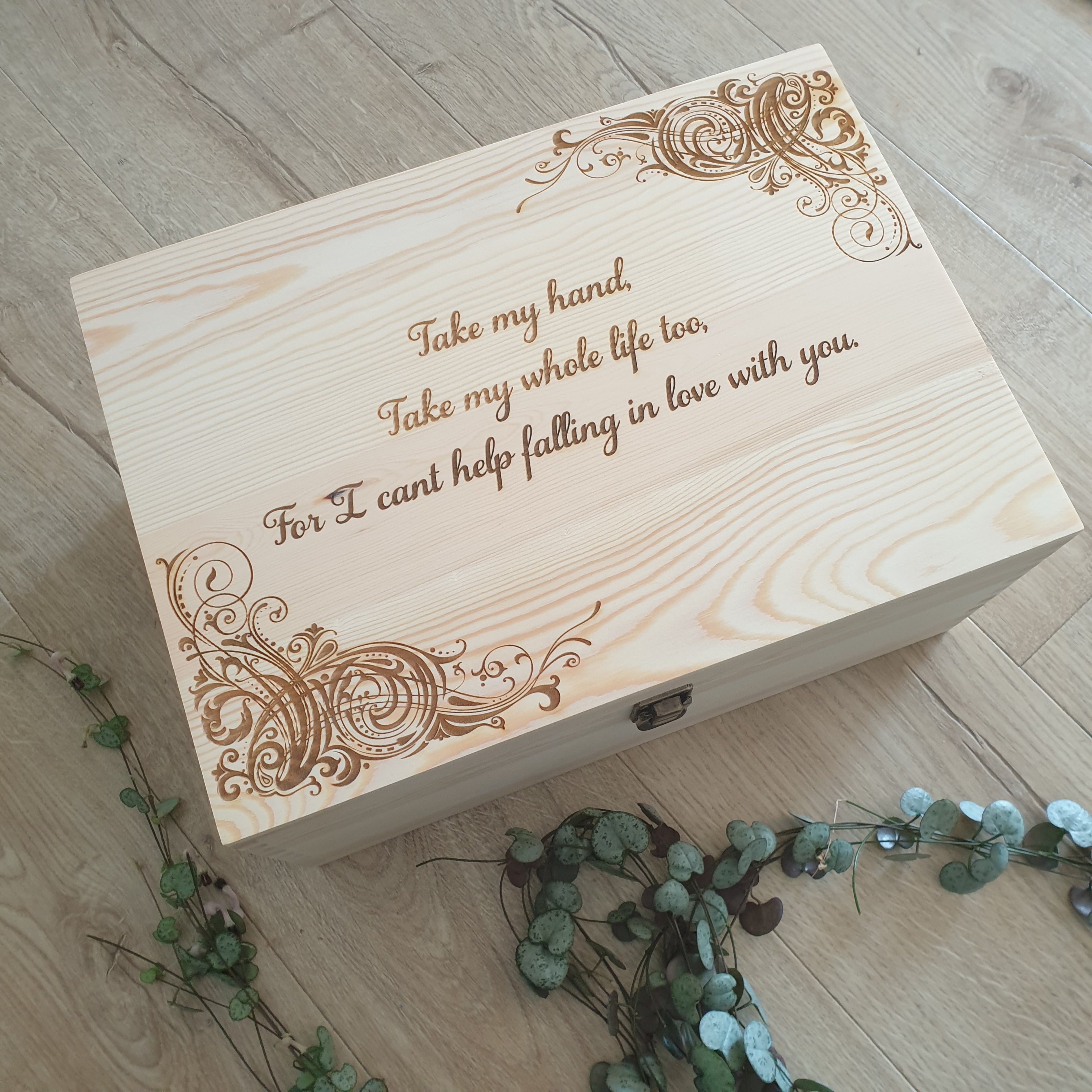 Decorative Corner Wooden Keepsake Box