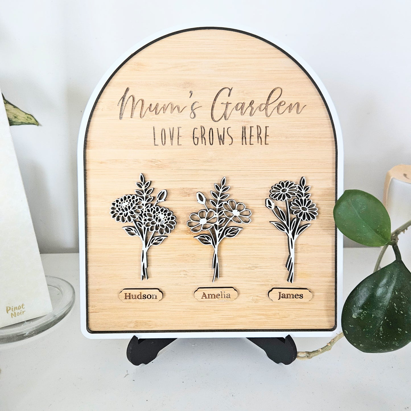 Mums Garden Birth Flower Personalised Plaque