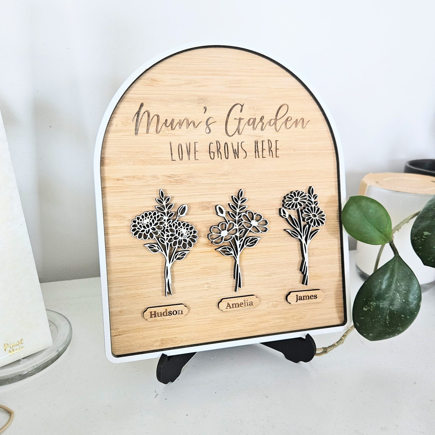 Mums Garden Birth Flower Personalised Plaque