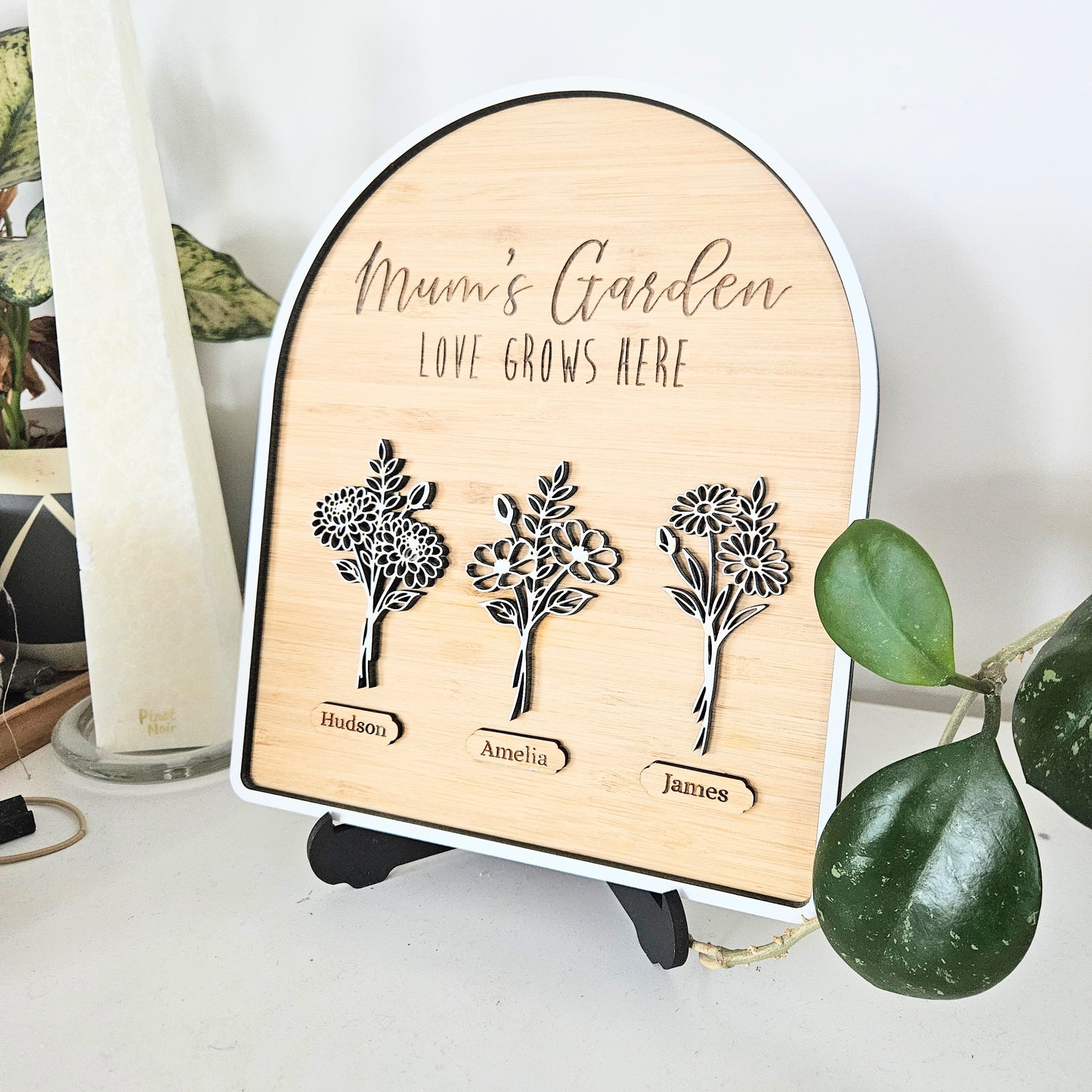 Mums Garden Birth Flower Personalised Plaque