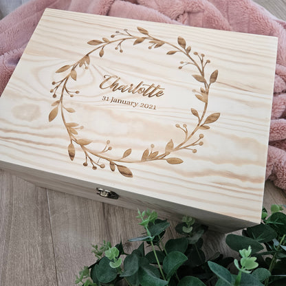 Keepsake Box Name In Wreath (Pre-Order)