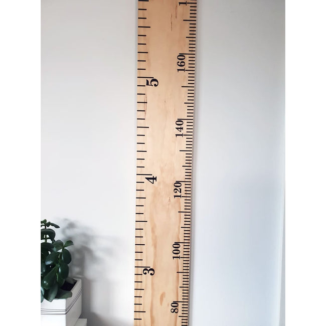 Inches/Feet and Centimeters Height Chart - Height Chart